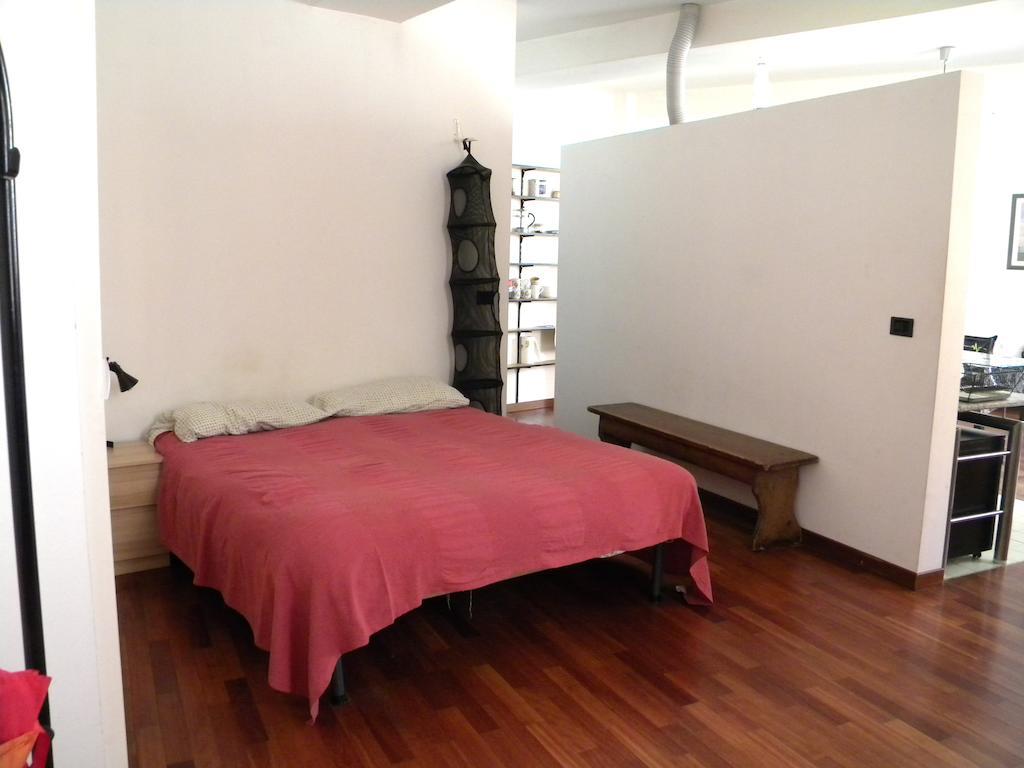 Ampio Open Space In Centro Storico โบโลญญา ห้อง รูปภาพ